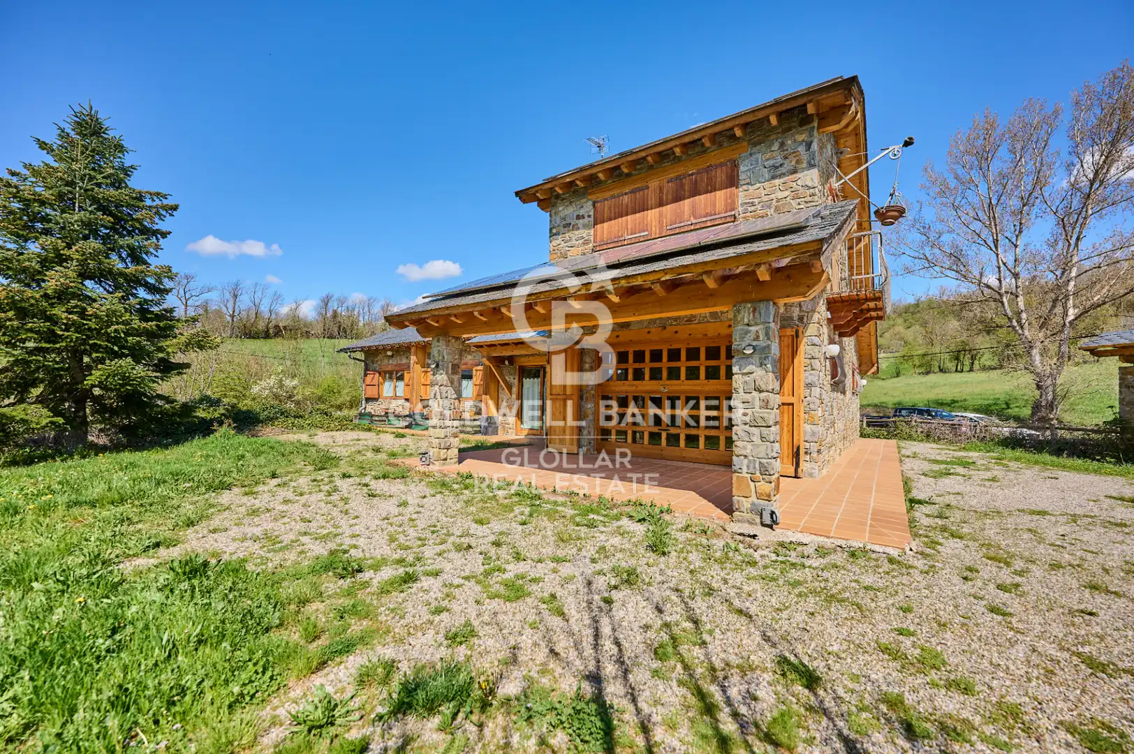 Vista exterior de Casa o xalet en venda en Isòvol amb Calefacció, Jardí privat i Parquet