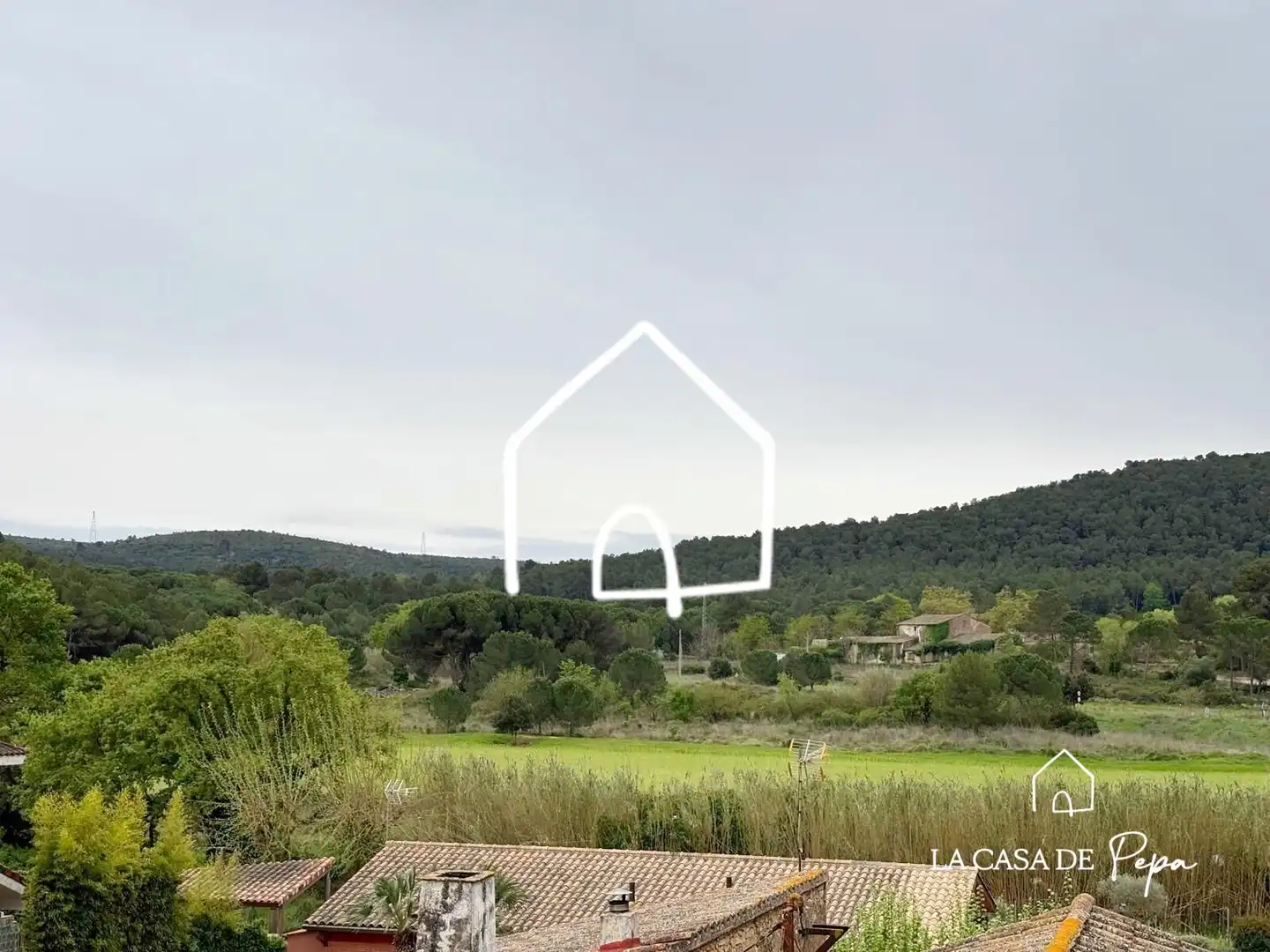 Ático en venta en Begues con Calefacción, Parquet y Balcón