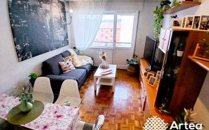 Living room of Flat for sale in Bilbao   with Heating, Private garden and Terrace