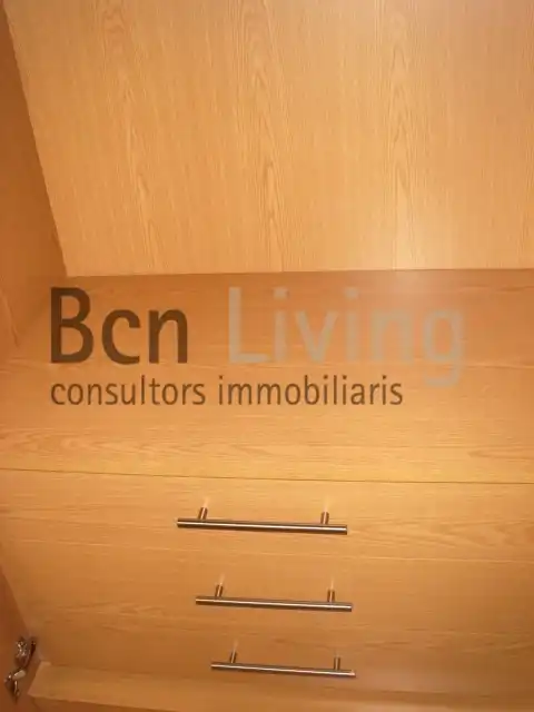 Living room of Flat for rent in L'Hospitalet de Llobregat  with Air Conditioner, Heating and Parquet flooring