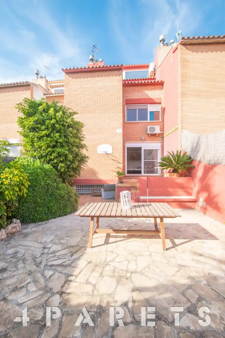 Terraza de Casa adosada de alquiler en Vilassar de Dalt con Aire acondicionado, Calefacción y Jardín privado