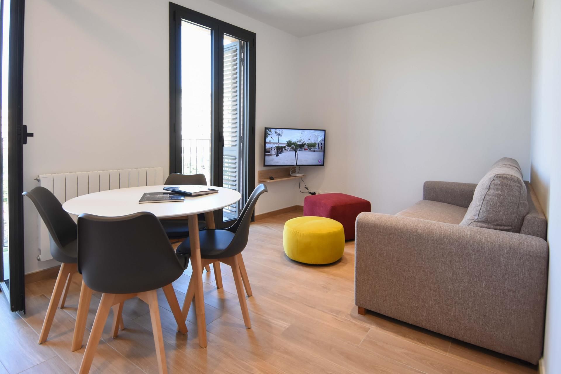 Sala d'estar de Pis de lloguer en Girona Capital amb Aire condicionat i Calefacció