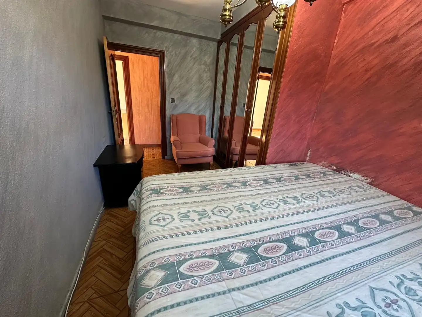Habitación de Piso en venta en Capiscol - Gamonal