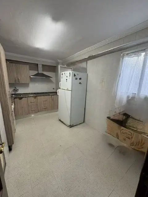 Cocina de Piso en venta en Sevilla con Aire acondicionado