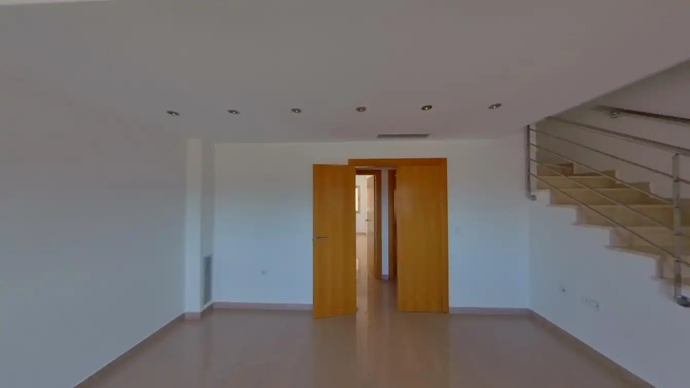 Casa aparellada en venda a C/ Cabo de Palos, Plan Parcial Altorreal, imagen 3