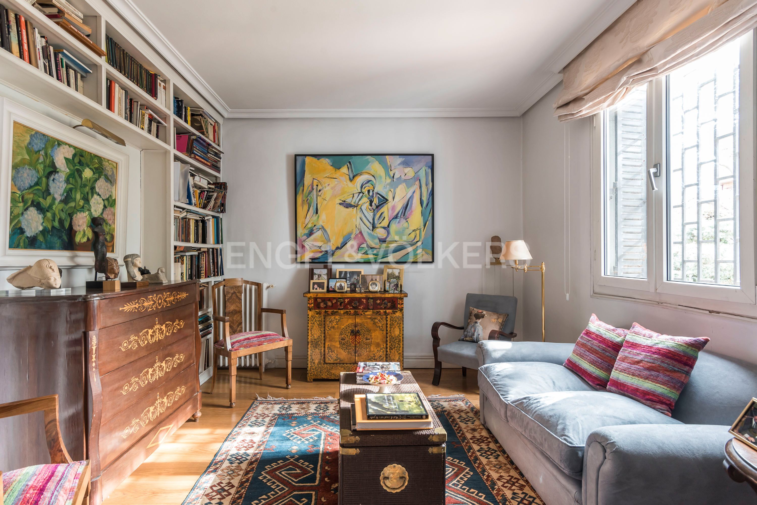 Living room of House or chalet for sale in  Madrid Capital  with Private garden, Storage room and Swimming Pool