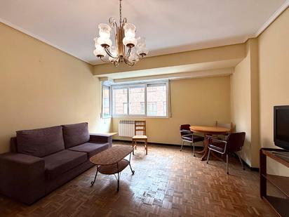 Sala d'estar de Pis en venda en Vitoria - Gasteiz amb Calefacció, Terrassa i Traster