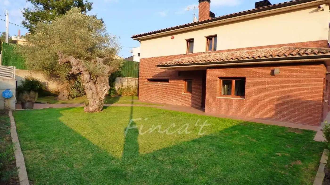 Jardí de Casa o xalet en venda en Moià amb Aire condicionat, Calefacció i Terrassa