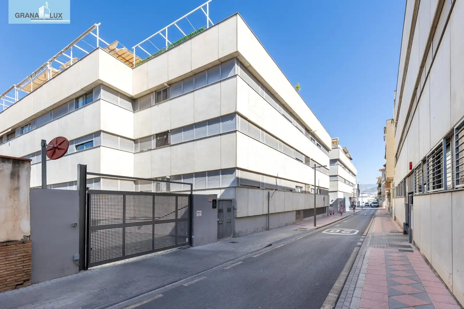 Individual for sale in Calle de Lérida 27