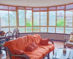 Sala d'estar de Pis en venda en Santa Pola amb Jardí privat, Balcó i Piscina comunitària