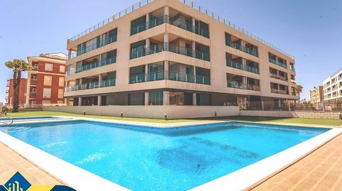 Apartamento con piscina comunitaria, en la provincia de Alicante, en la ciudad de Torrevieja, en la zona de La Mata. 2 habitacione