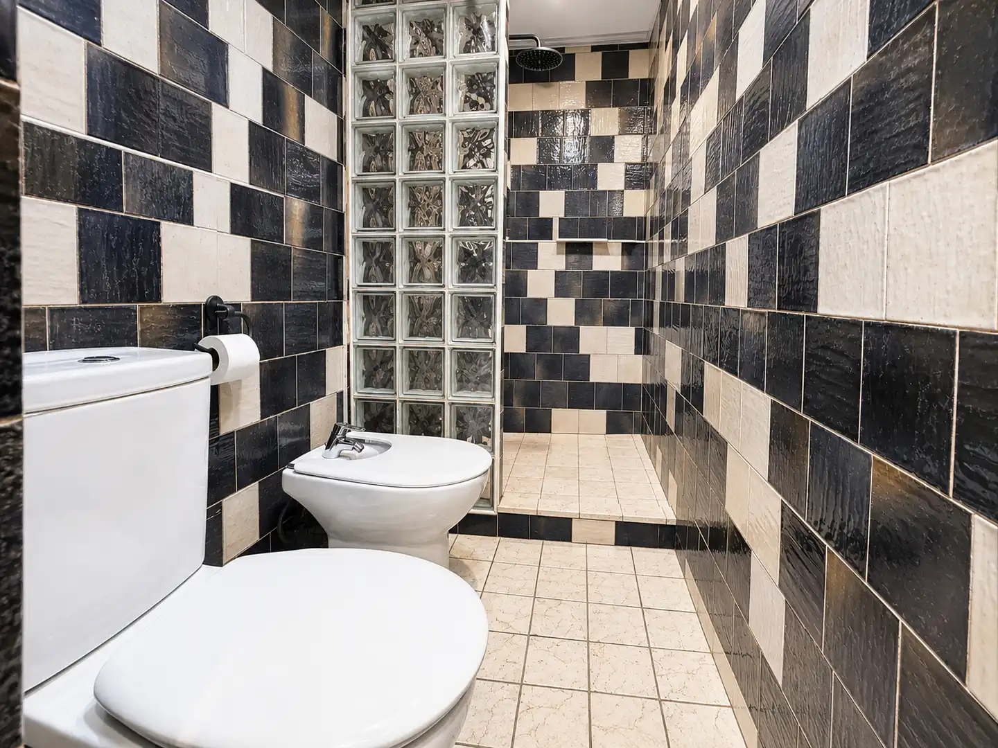Bathroom of Houses for sale in Málaga  with Air Conditioner, Heating and Terrace