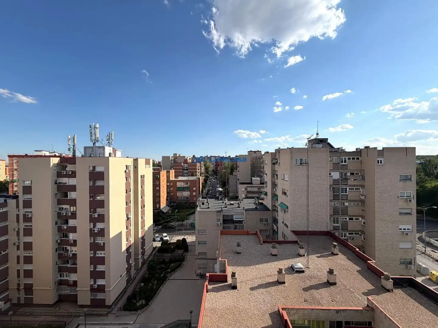 Vista exterior de Pis en venda en Leganés amb Aire condicionat, Calefacció i Traster