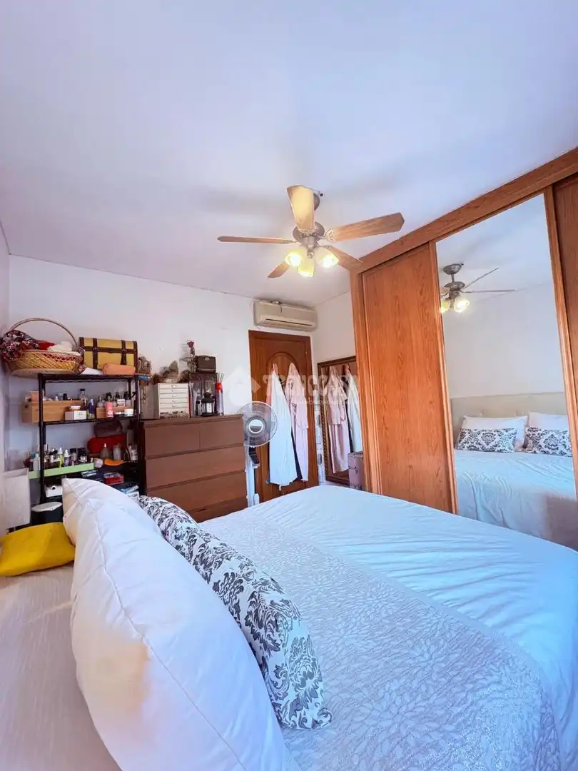 Bedroom of Flat for sale in Fuenlabrada  with Air Conditioner and Heating