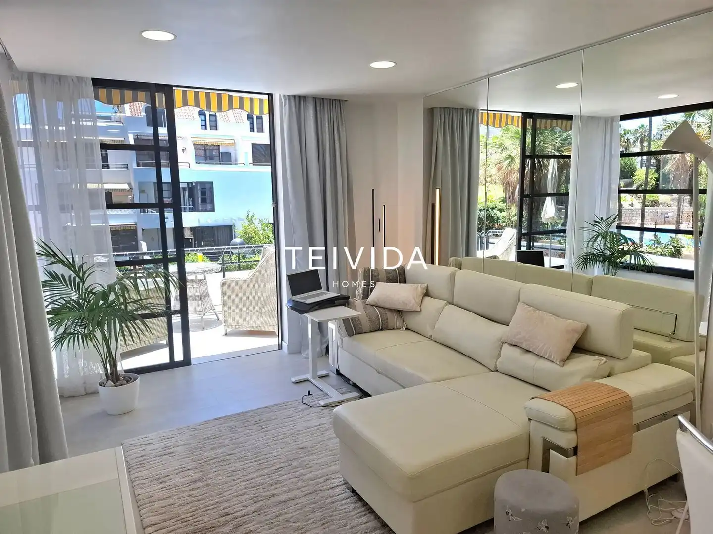 Flat with pool for sale in Avenida Rafael Puig Lluvina, imagen 3
