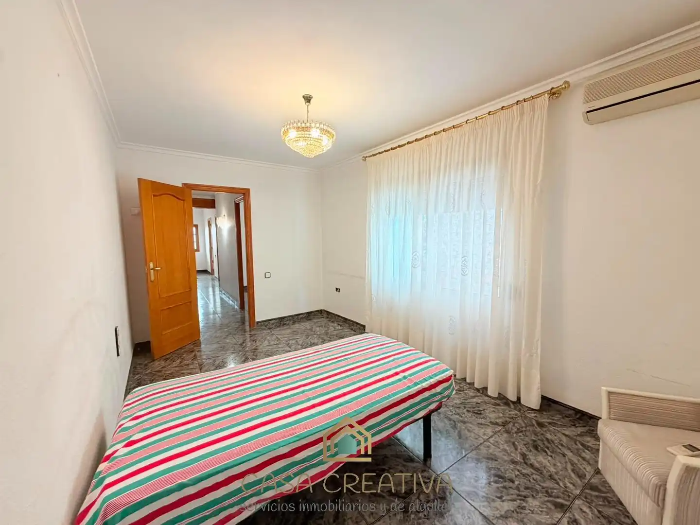Habitación de Casa adosada en venta en Xàtiva con Aire acondicionado, Calefacción y Terraza