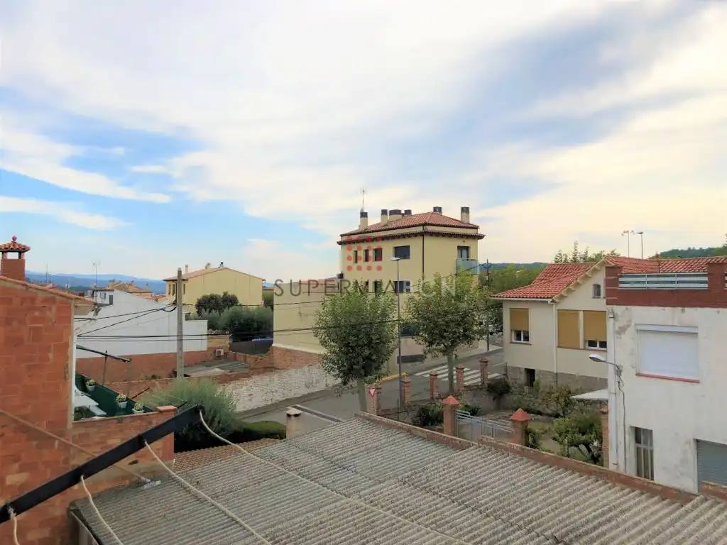 Exterior view of Flat for sale in Avinyó  with Heating