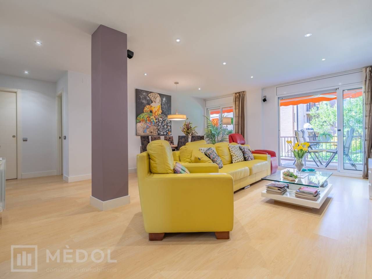 Living room of Flat for sale in  Tarragona Capital  with Parquet flooring and Terrace