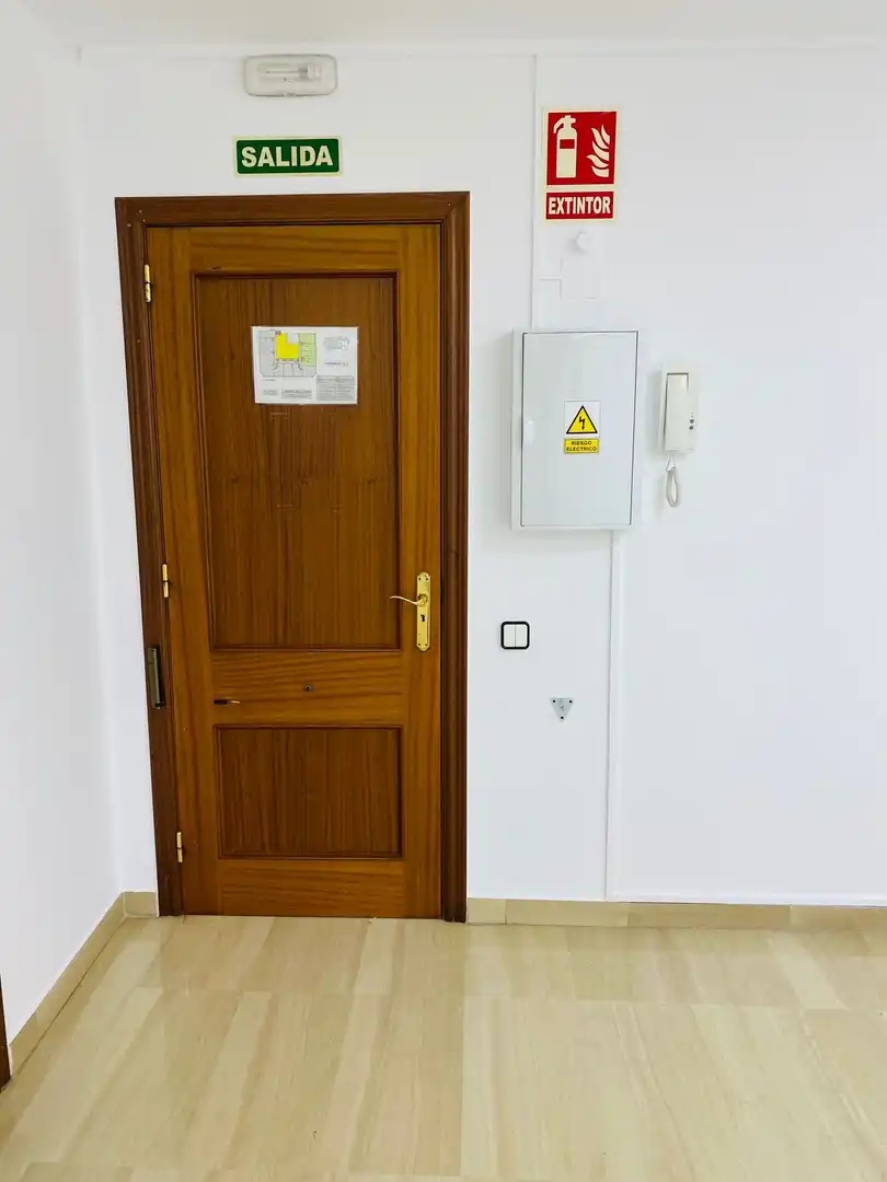 Oficina de lloguer en Cerdanyola del Vallès amb Aire condicionat i Terrassa