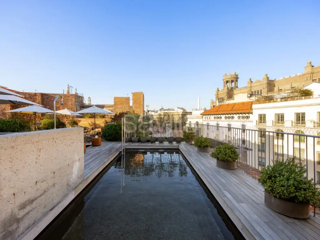Terrassa de Apartament de lloguer en Barcelona amb Piscina i Moblat