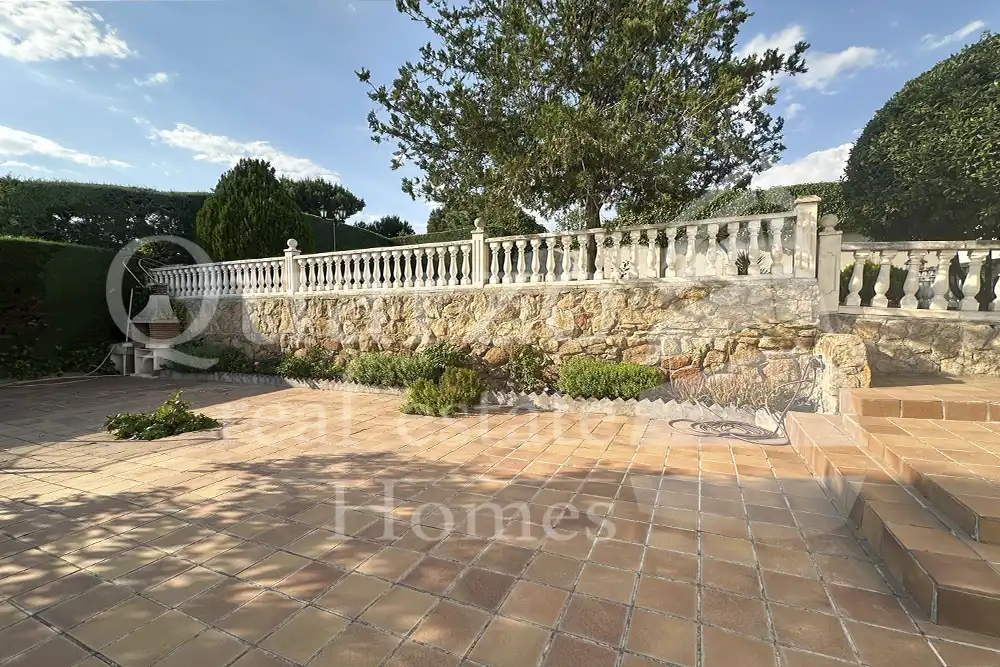 Terrace of Houses for sale in Villaviciosa de Odón  with Air Conditioner, Heating and Private garden