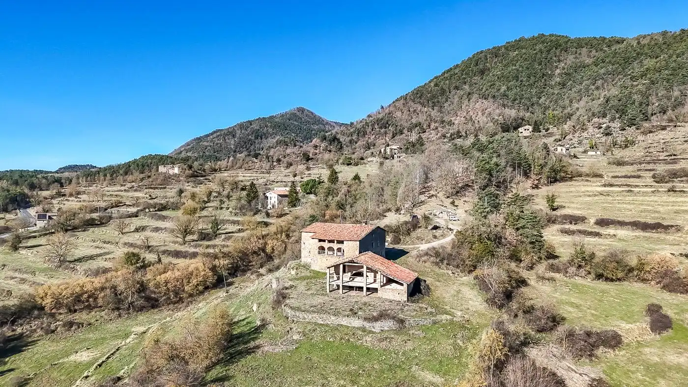 Finca rústica en venta en Les Llosses con Jardín privado