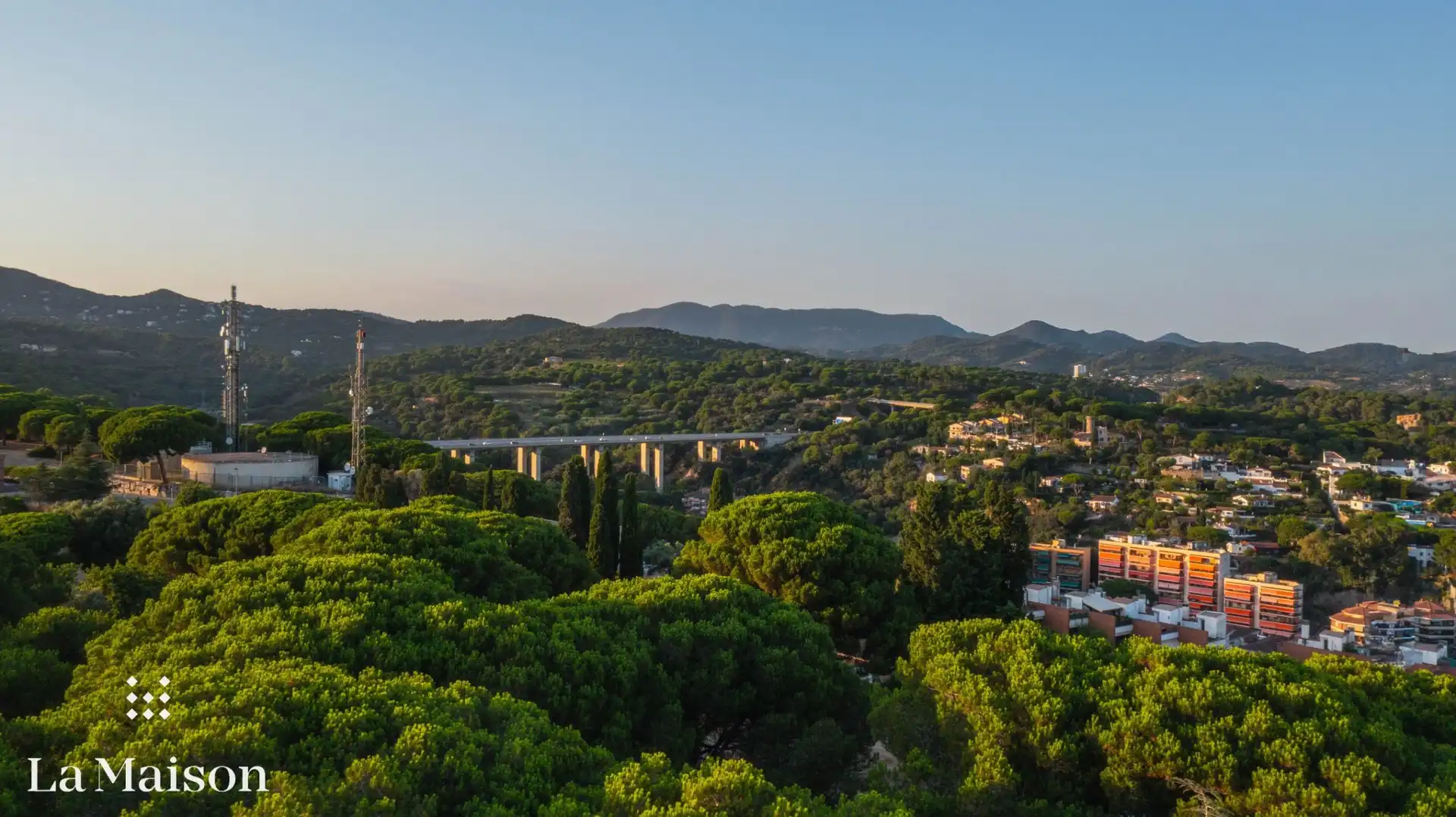Vista exterior de Casa o chalet en venta en Caldes d'Estrac con Aire acondicionado, Calefacción y Jardín privado