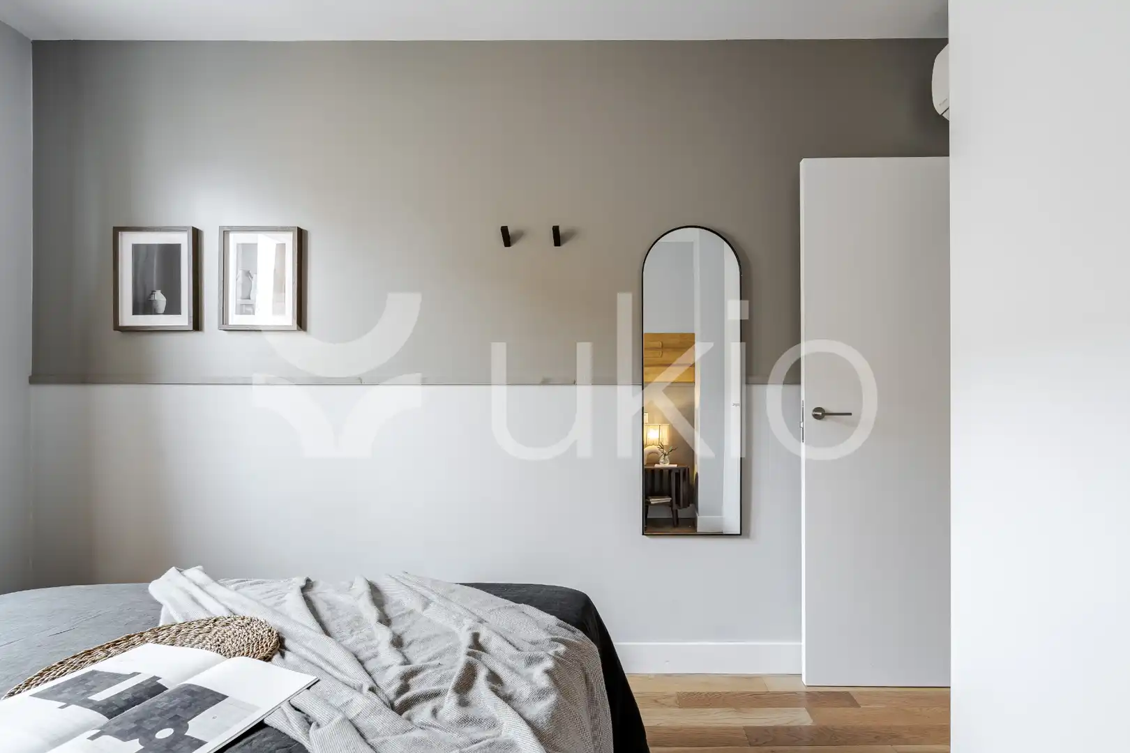 Habitación de Apartamento de alquiler en Madrid con Aire acondicionado, Calefacción y Amueblado