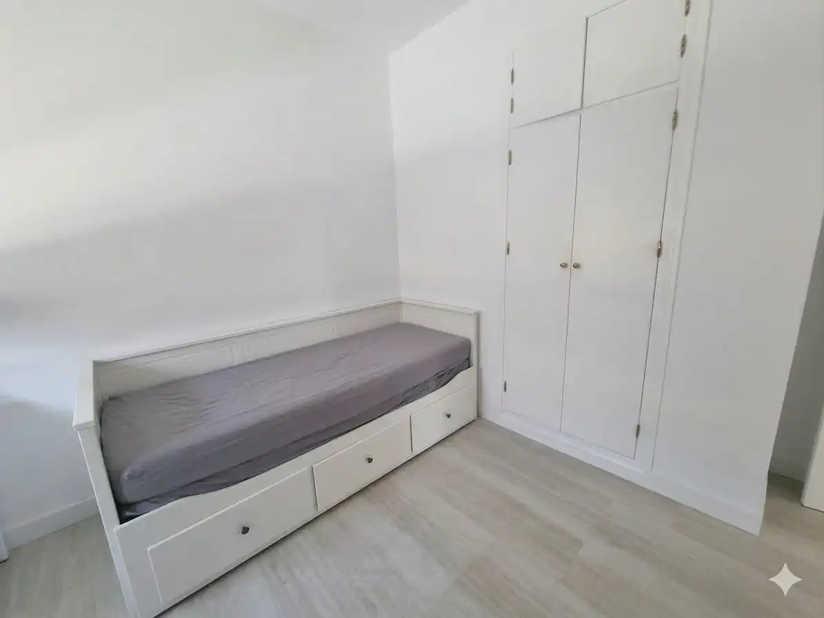 Bedroom of Houses for sale in El Puerto de Santa María  with Air Conditioner, Private garden and Storage room
