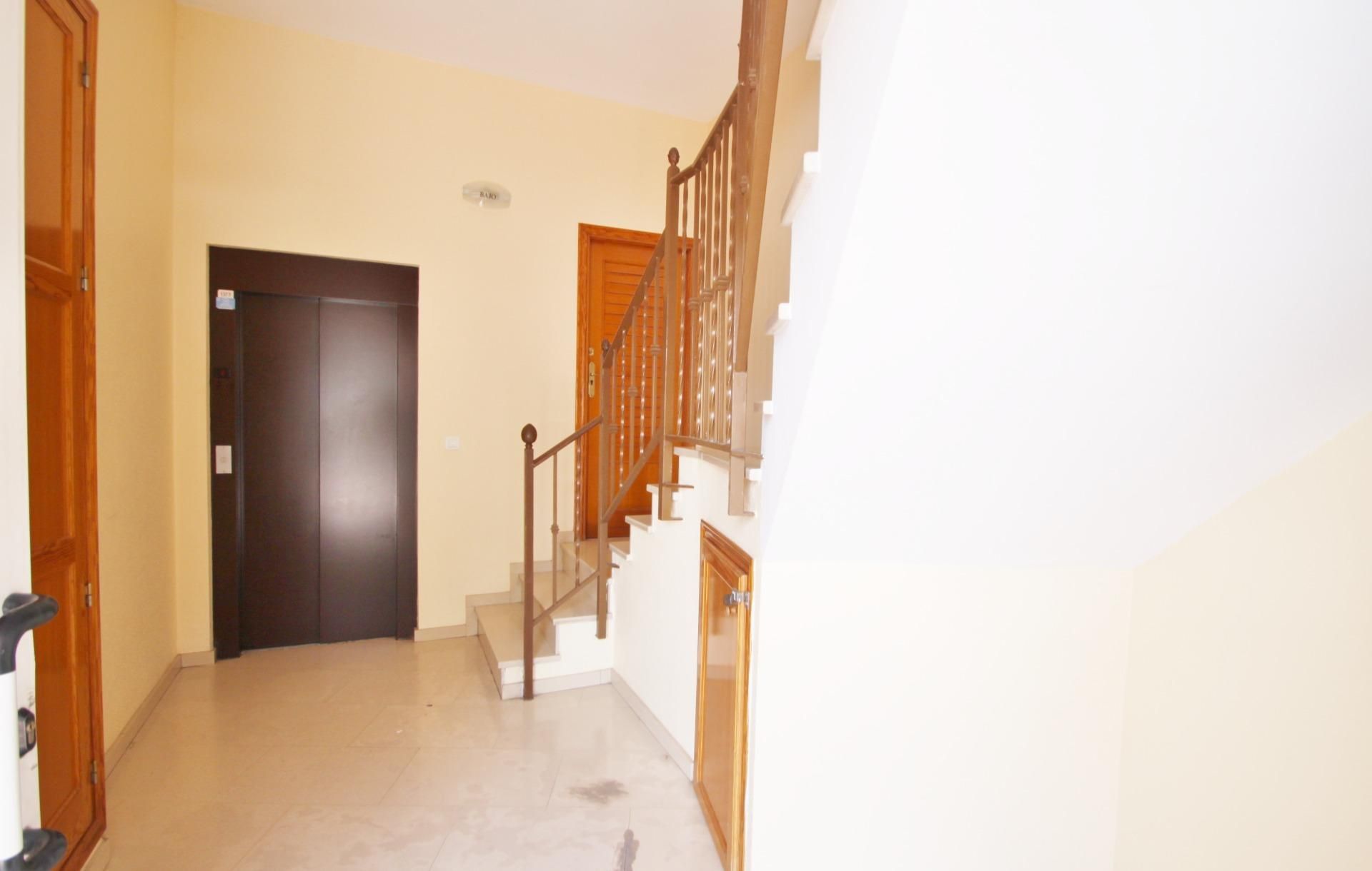 Pis en venda en Algemesí amb Aire condicionat, Parquet i Terrassa