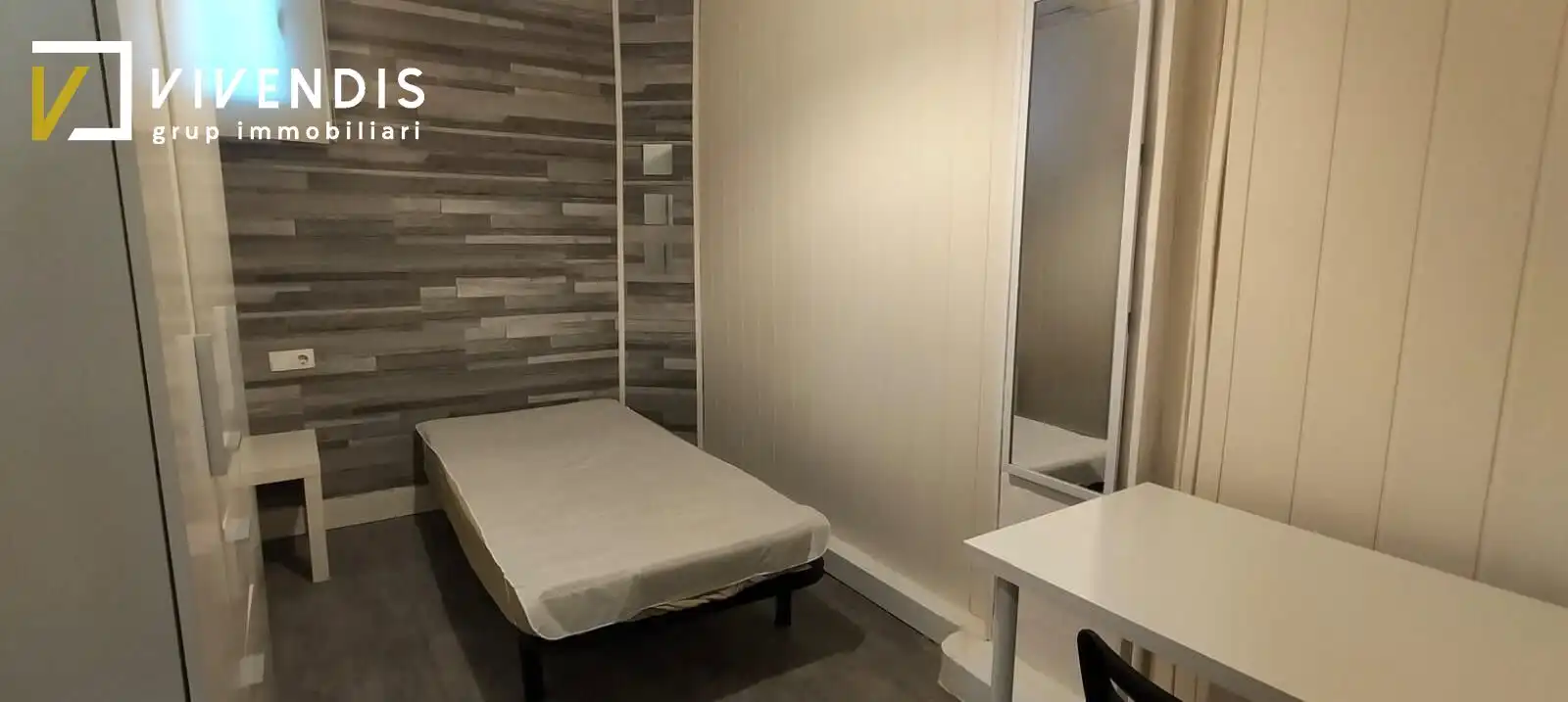 Habitación de Planta baja en venta en Lleida con Aire acondicionado, Calefacción y Parquet