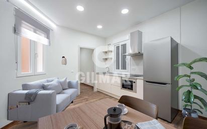 Bedroom of Flat for sale in  Madrid Capital  with Air Conditioner