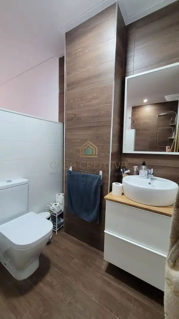 Bany de Pis en venda en L'Olleria amb Aire condicionat i Terrassa