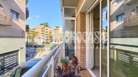 Foto 5 de Pis en venda a Carrer de Josep Fiter I Inglès, El Pedró, Cornellà de Llobregat