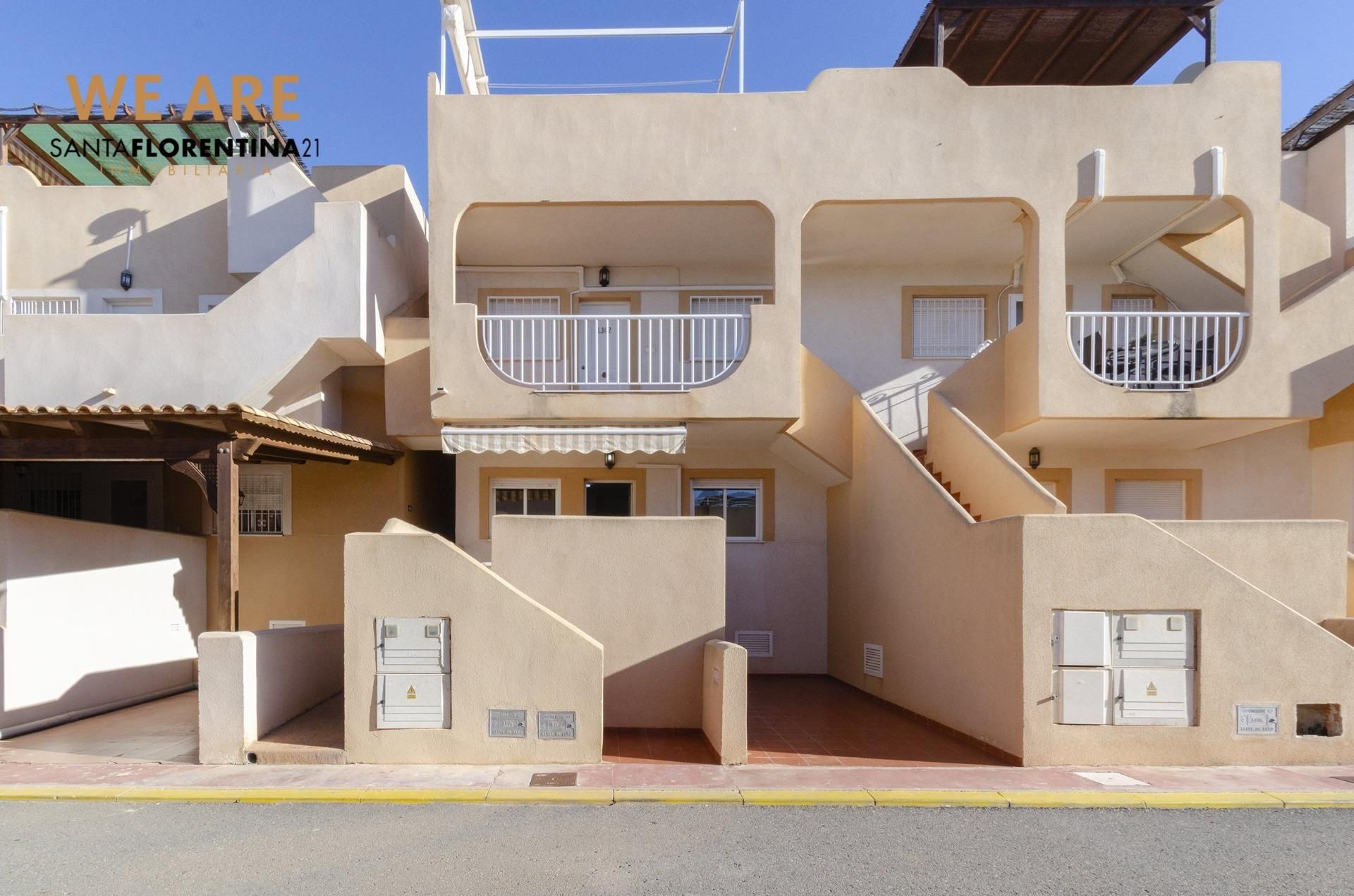 Vista exterior de Planta baixa en venda en Cartagena amb Aire condicionat, Terrassa i Piscina comunitària
