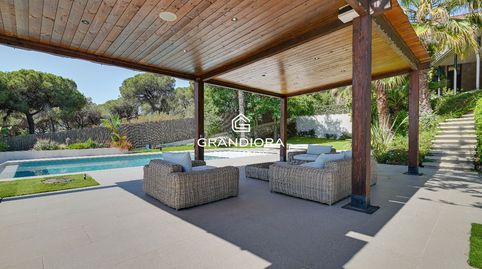 Villa de Alto Lujo con 5 Suites, Piscina, Ascensor y Vistas al Mar en Cabrera de Mar, imagen 4