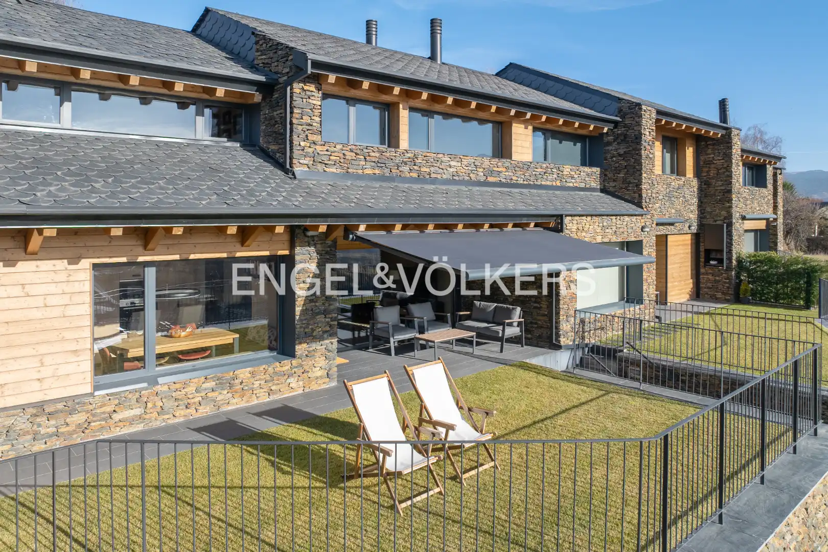 Terrassa de Casa o xalet en venda en Ger amb Calefacció, Jardí privat i Parquet