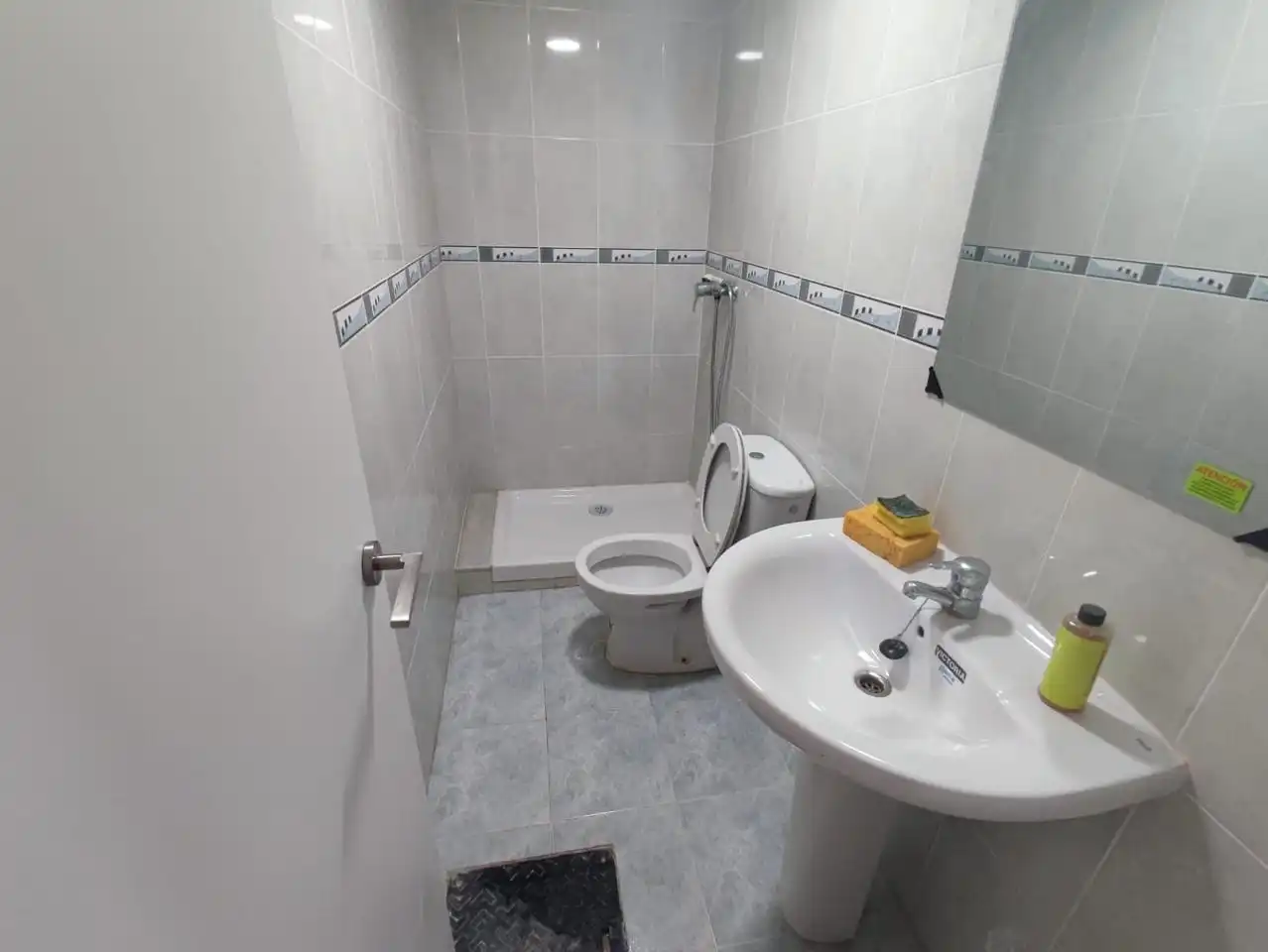 Ground floor for rent in D' Antonio Ponz, La Malva-rosa