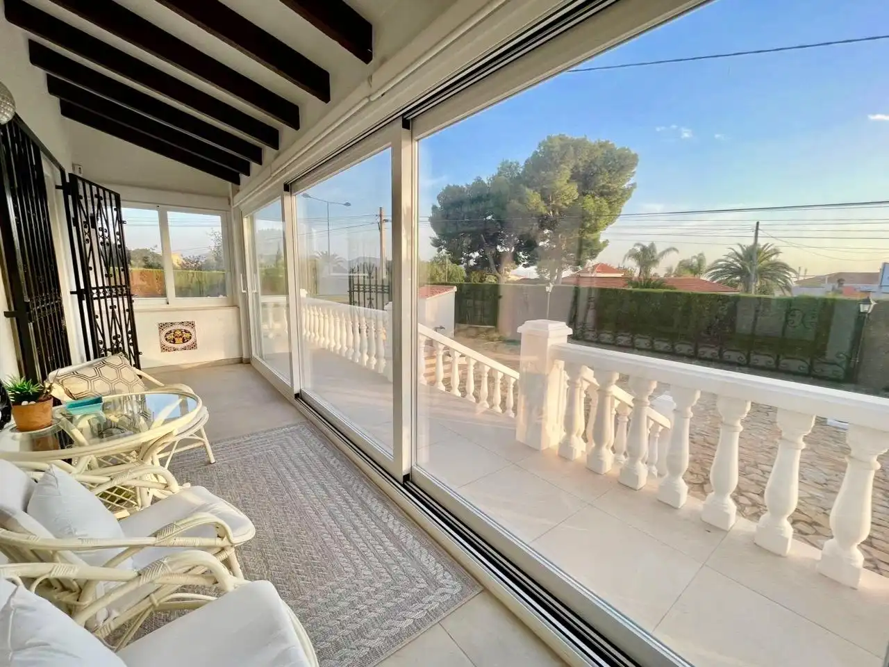 Villa con piscina in vendita a Urbanizaciones, imagen 2