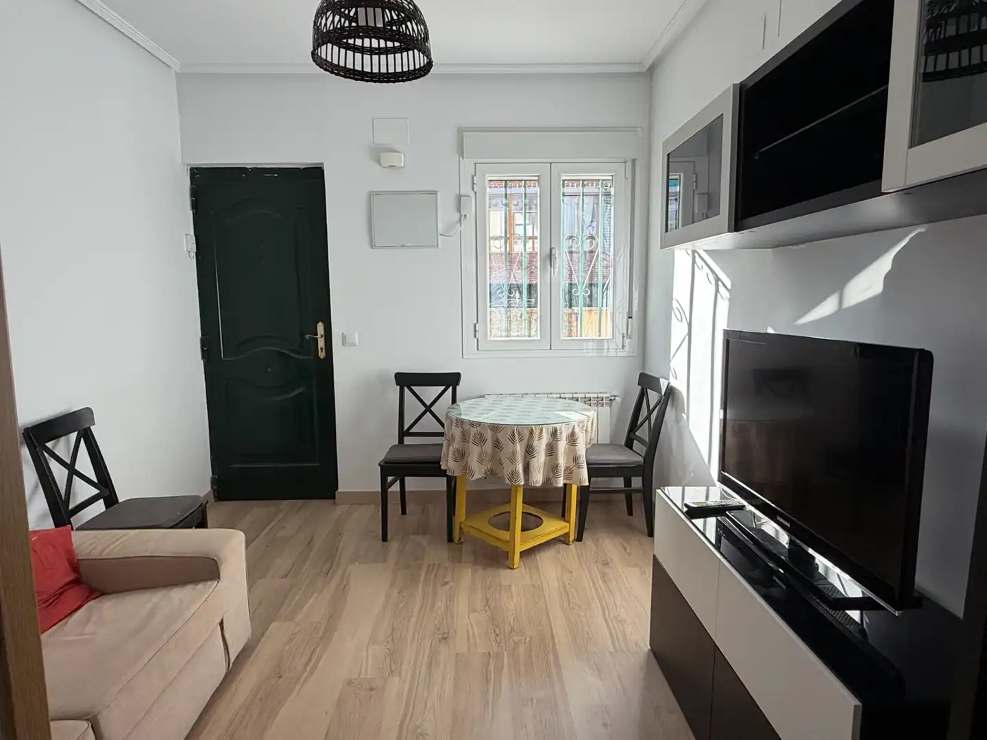 Wohnung zur Miete in Calle de Tremp, 24, Ciudad Universitaria