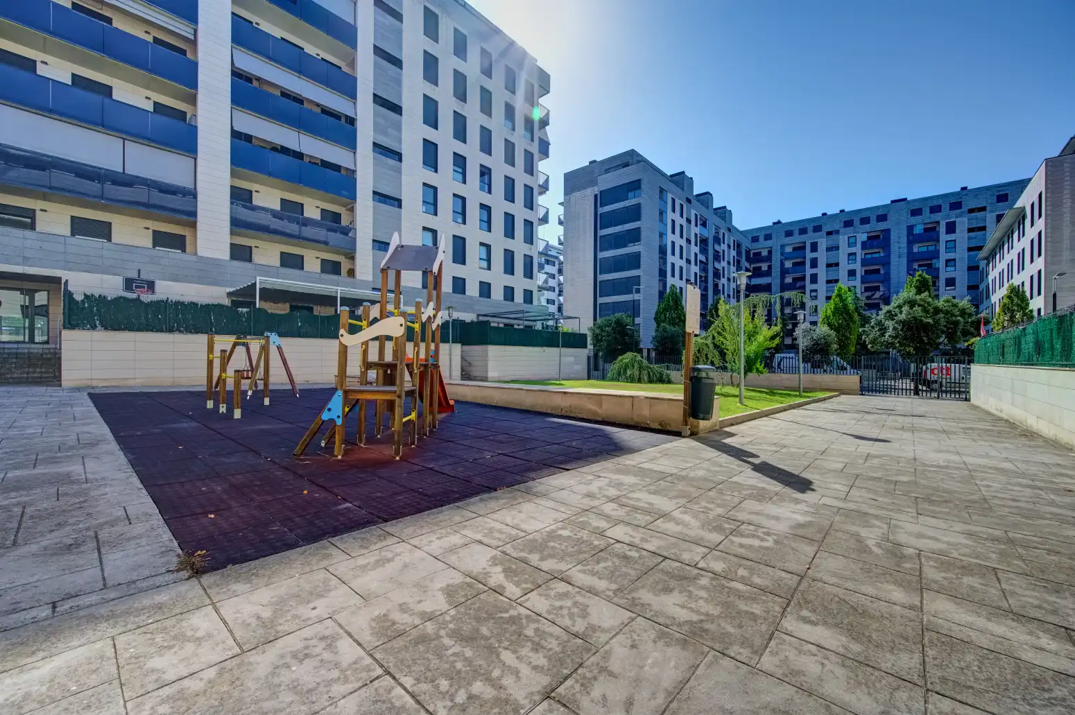 Terrassa de Pis en venda en  Pamplona / Iruña amb Calefacció, Parquet i Terrassa