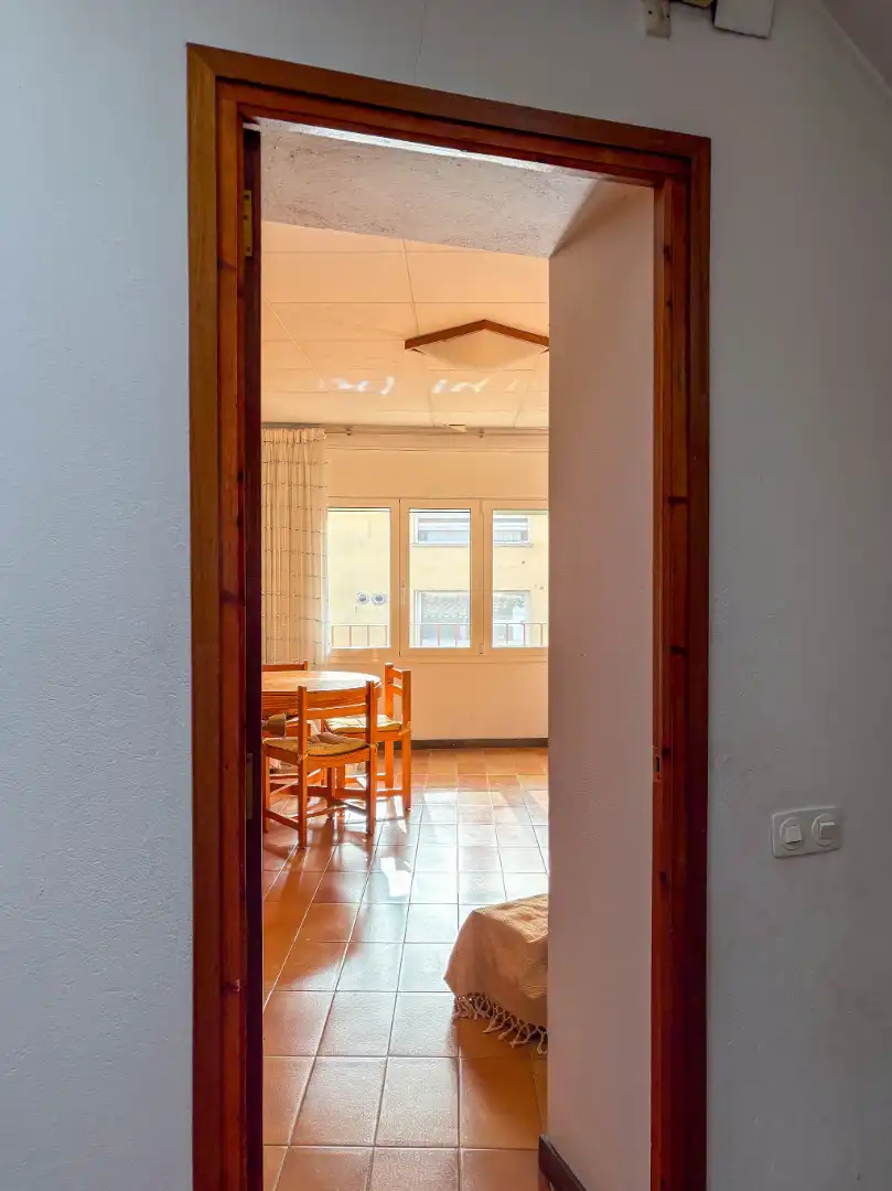 Menjador de Casa adosada en venda en Quart amb Calefacció, Terrassa i Balcó