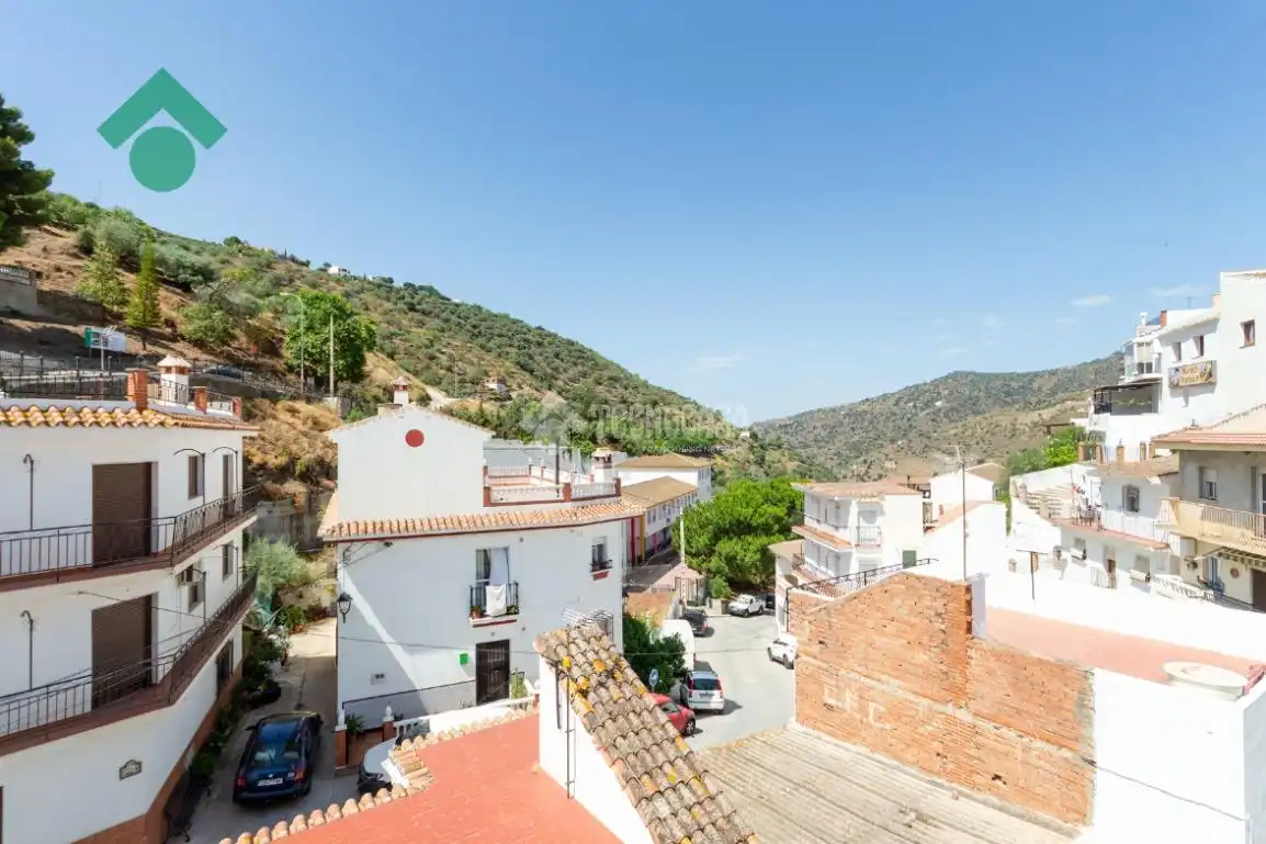 Piso en venta en Sayalonga