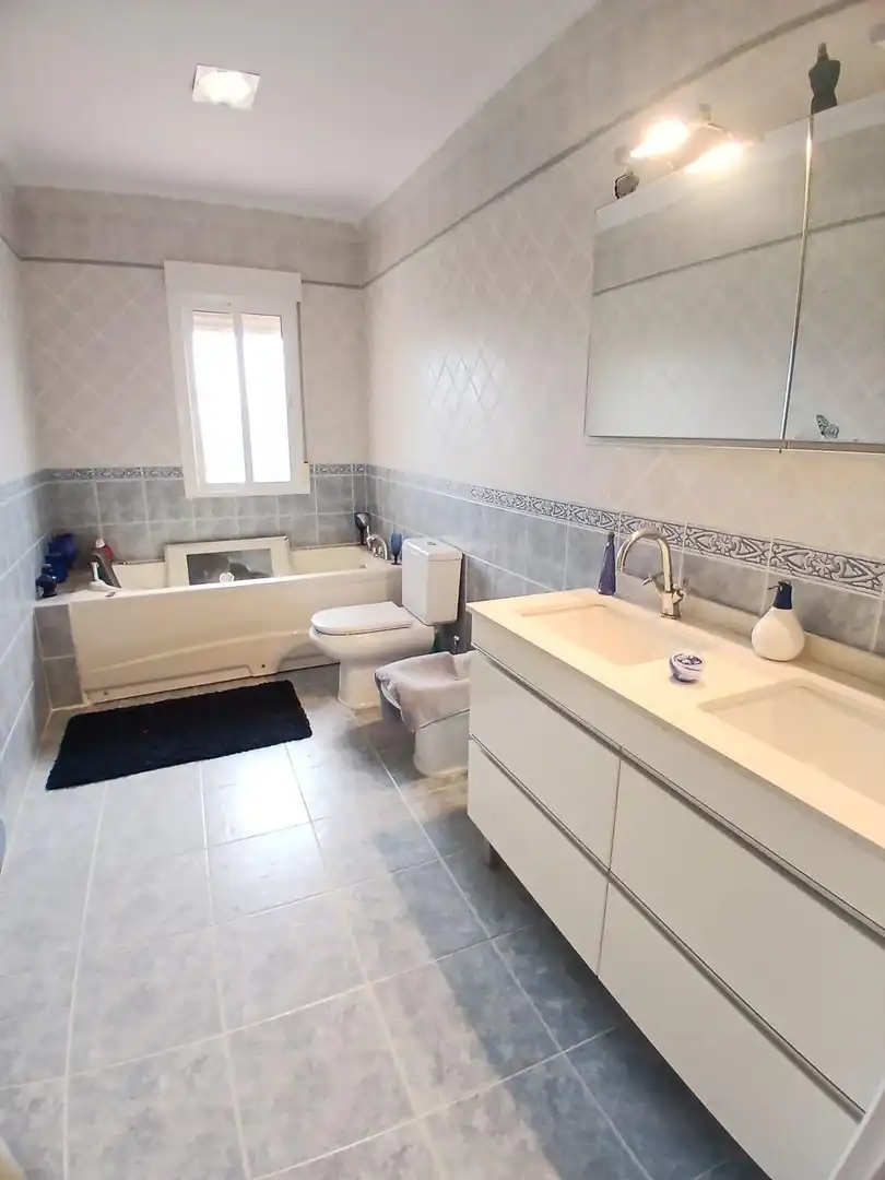 Houses for sale in Colmenar de Oreja