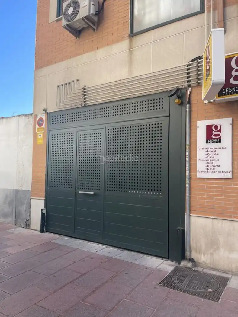 Individual for sale in Calle Calderas 8
