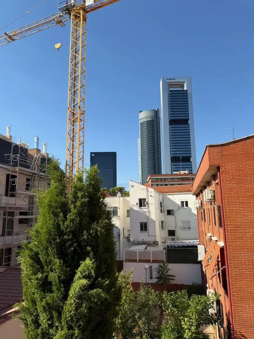 Vista exterior de Piso de alquiler en Madrid con Aire acondicionado y Calefacción