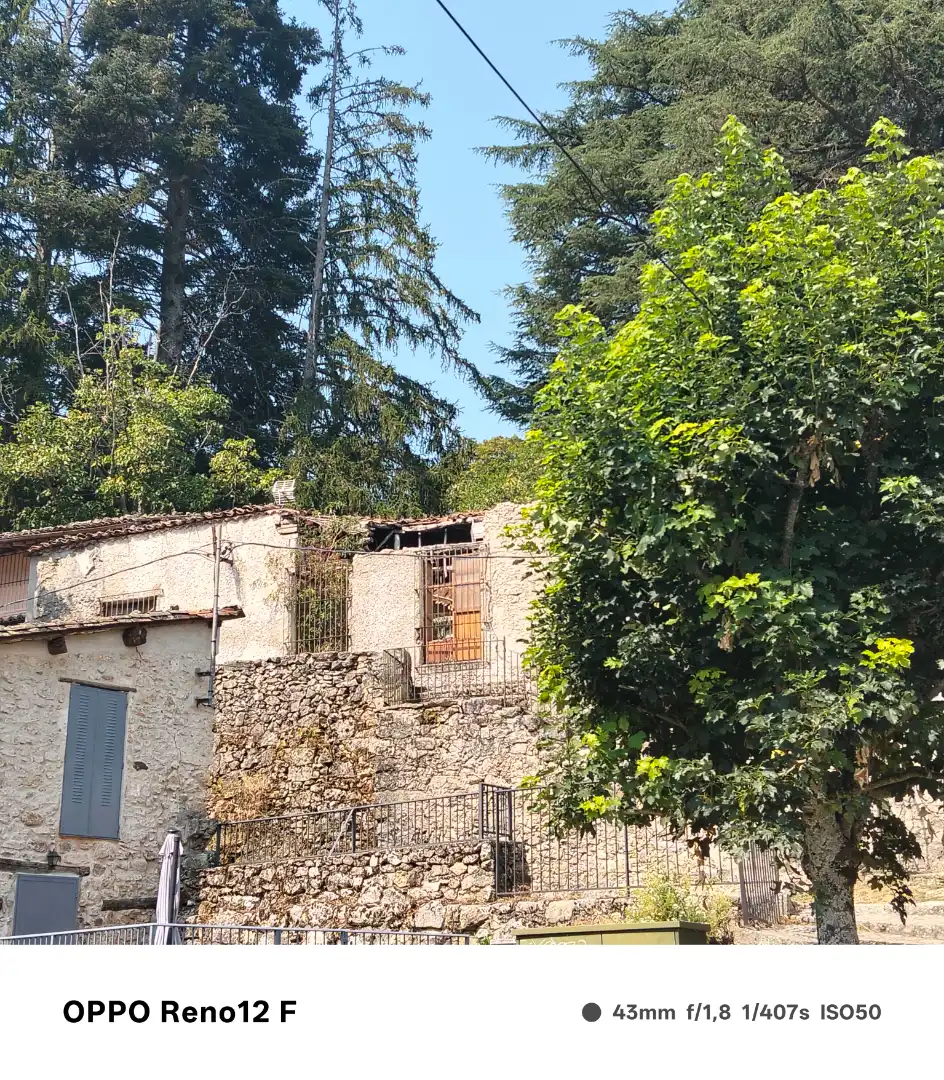 Außenansicht von Residential zum Verkauf in Candelario