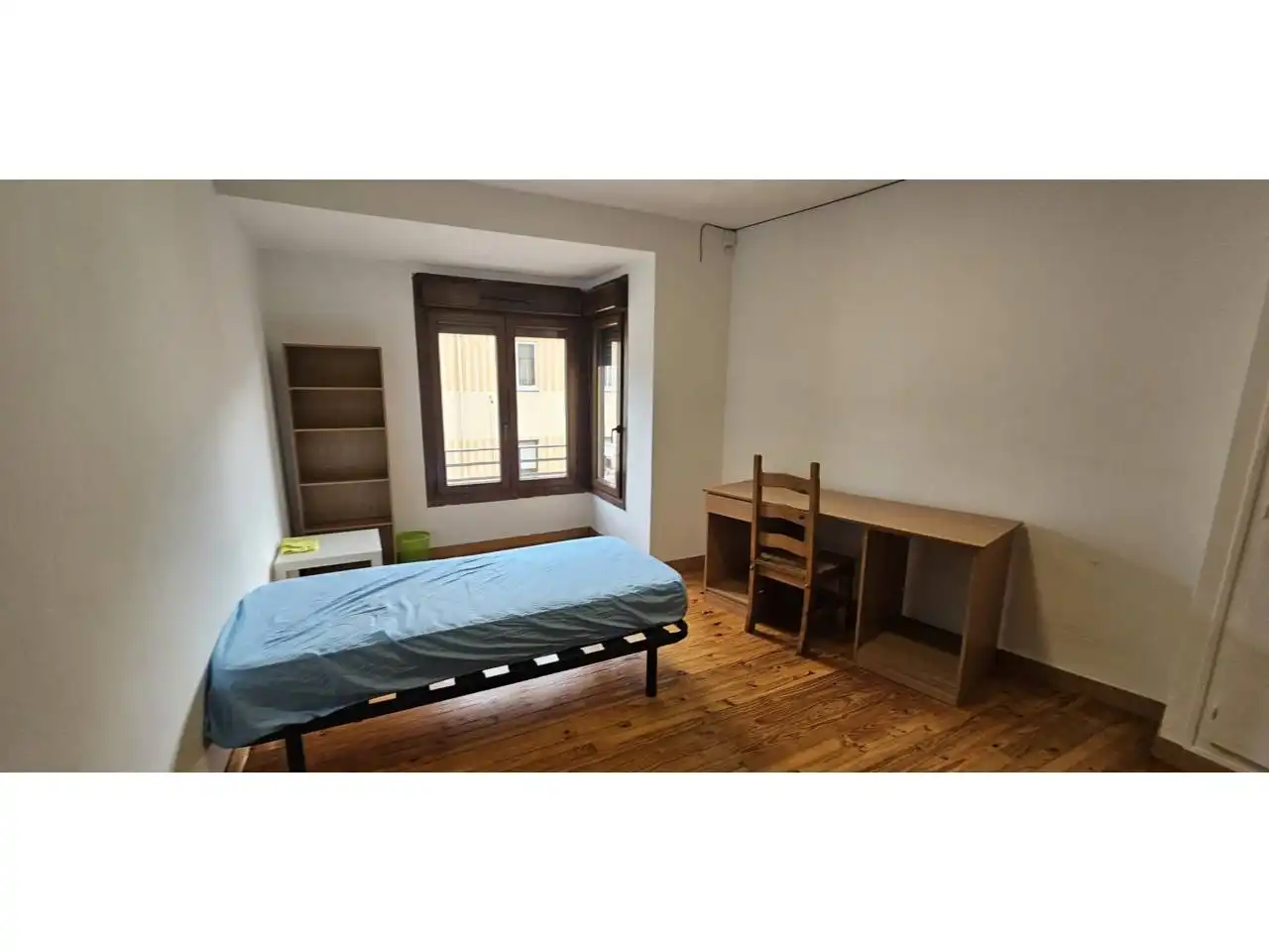 Schlafzimmer von Wohnung zum Verkauf in León Capital  mit Heizung, Parkett und Terrasse