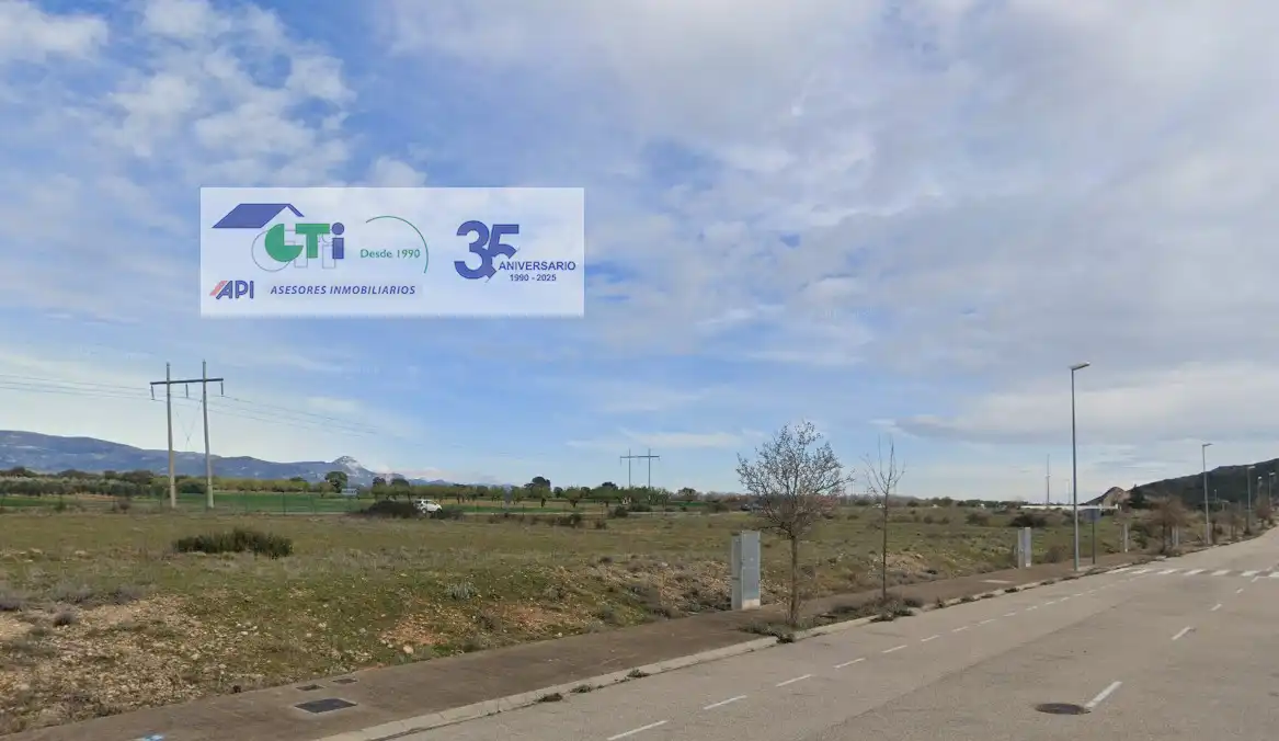 Terreny industrial en venda en Ayerbe