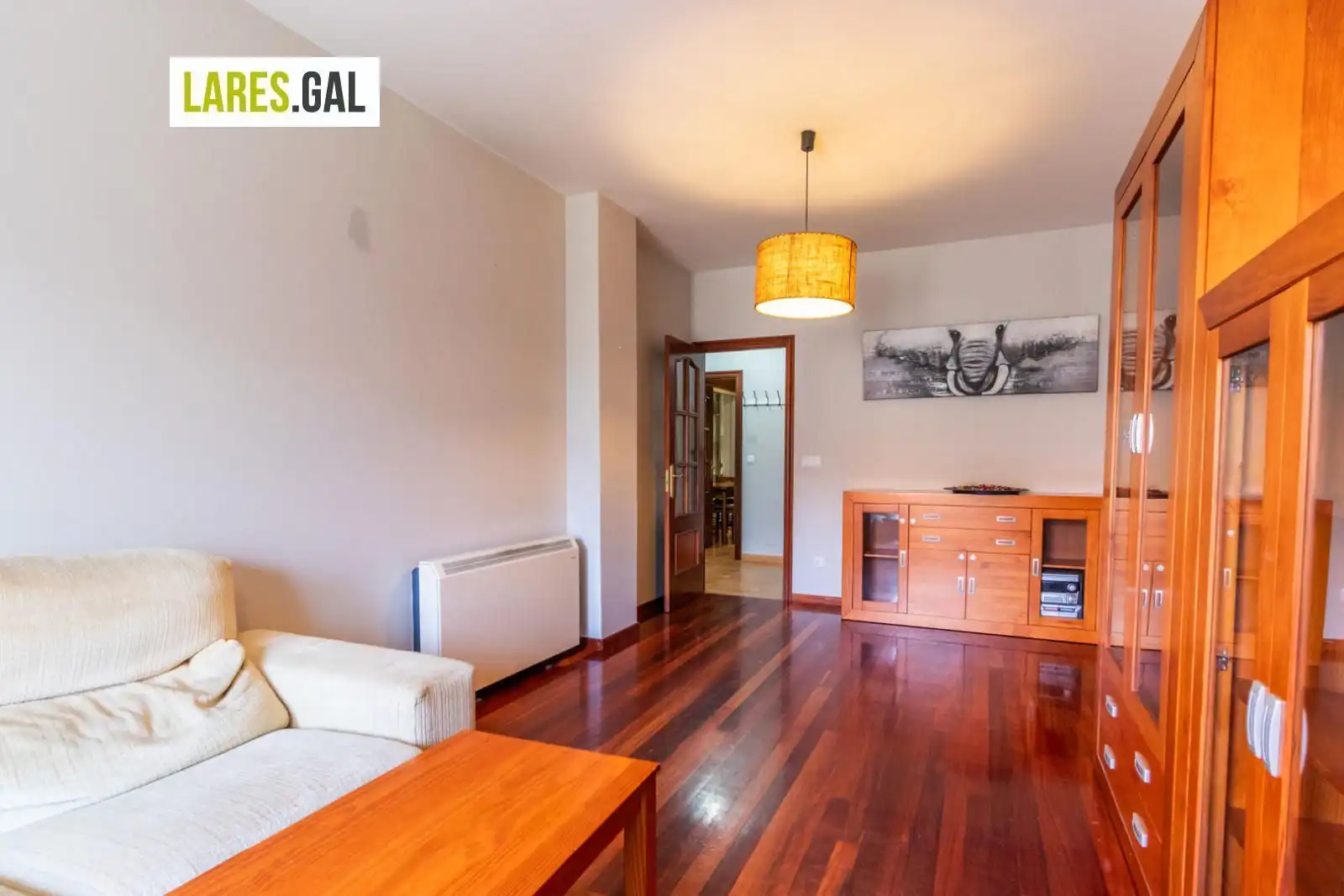 Sala d'estar de Pis en venda en Cangas  amb Calefacció, Terrassa i Traster